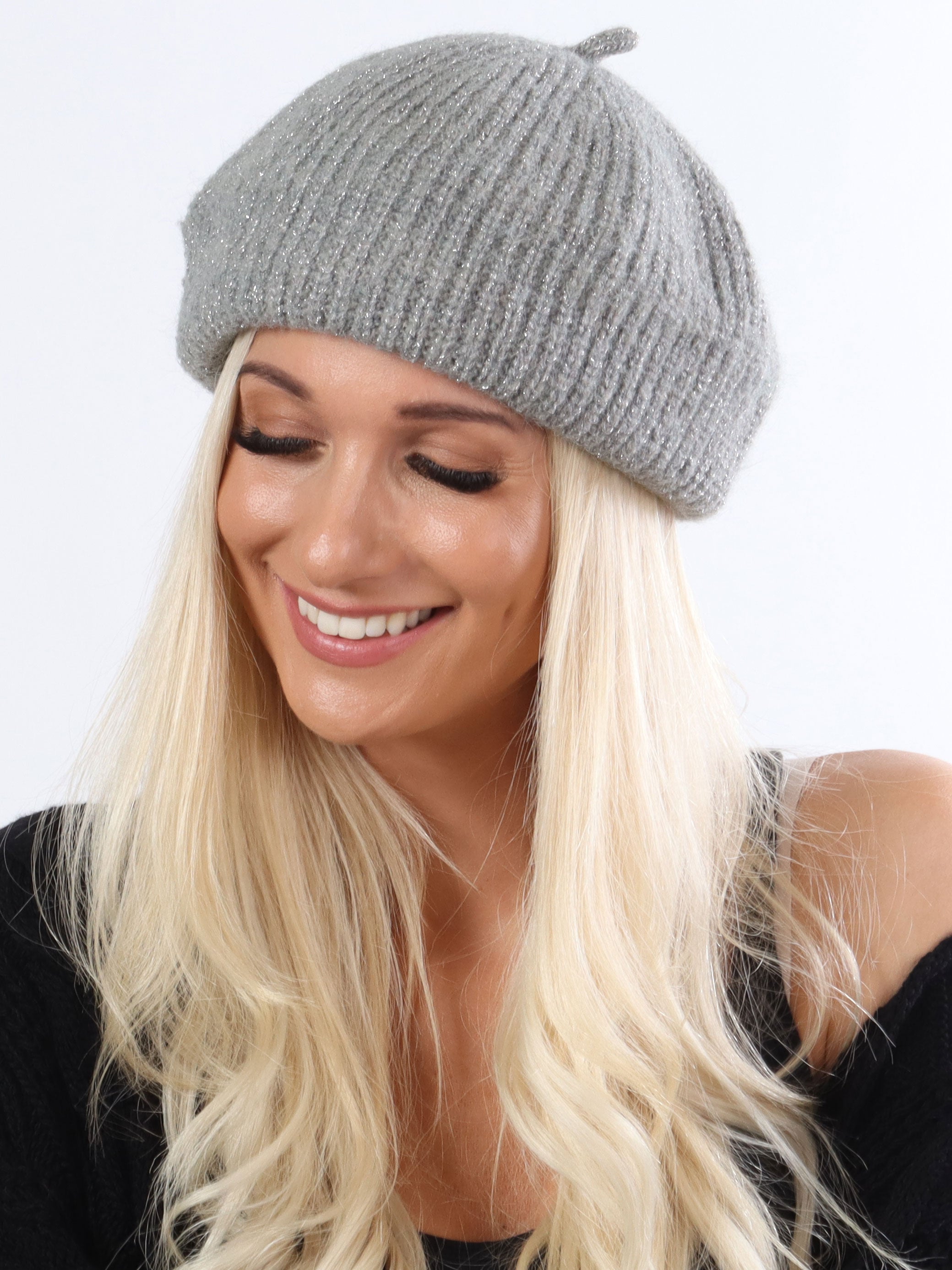 Laia - Strikket alpehue med glimmertråde